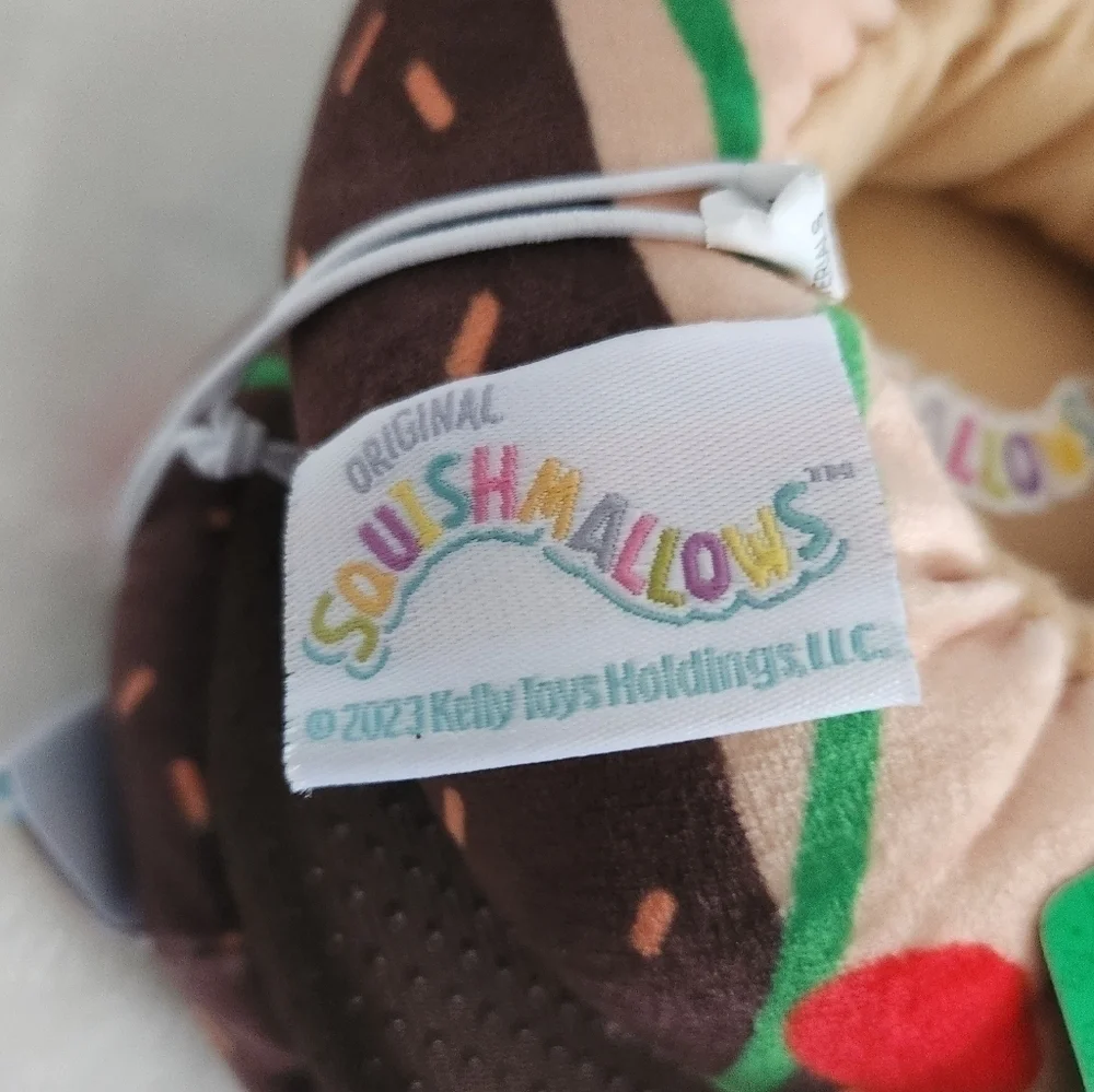 Squishmallows Hans The Hedgehog Christmas Holiday Light Slippers Kids Size 13-1